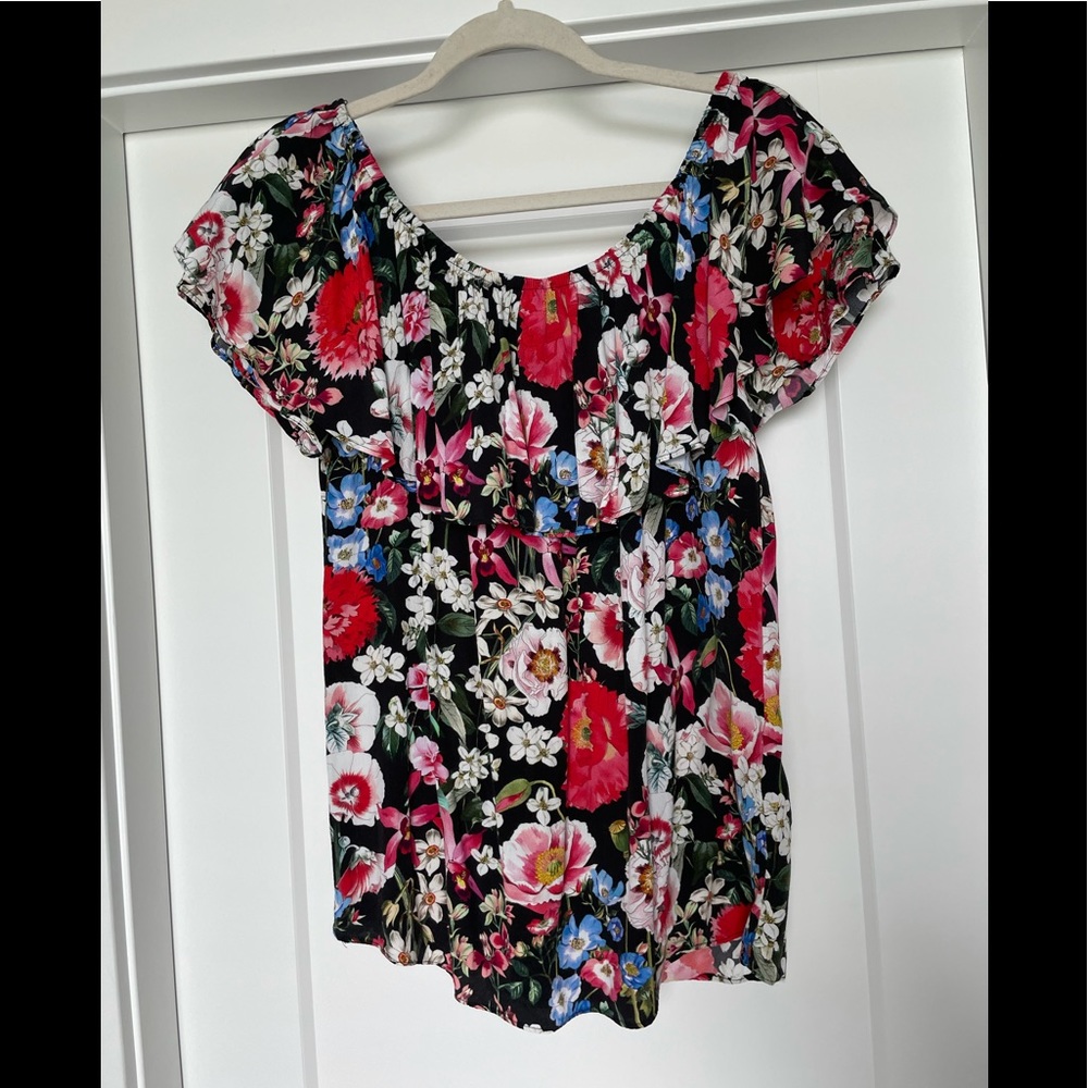 Zara Off the shoulder Floral Blouse